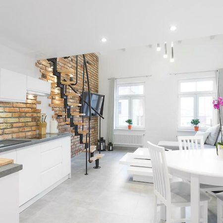 Wuchta Wiary Apartment Poznan Bagian luar foto